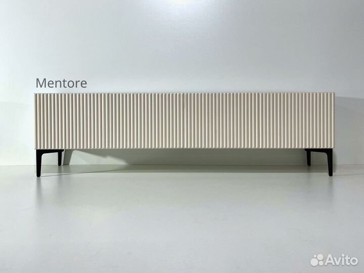 Тумба тв Bravo (на опорах или подвесная)