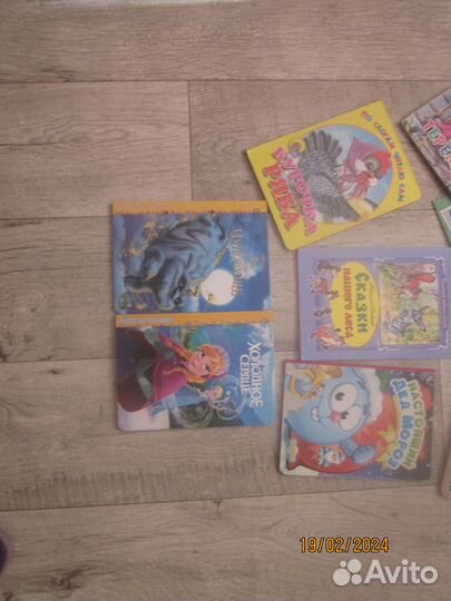 Отдам детские книги