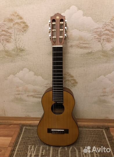 Гиталеле трэвел гитара