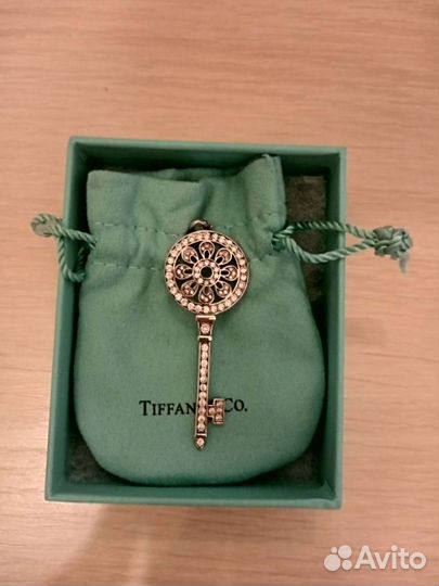 Серебряная подвеска ключ от Tiffany&Co