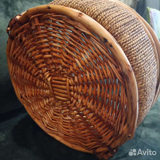 Корзина плетеная