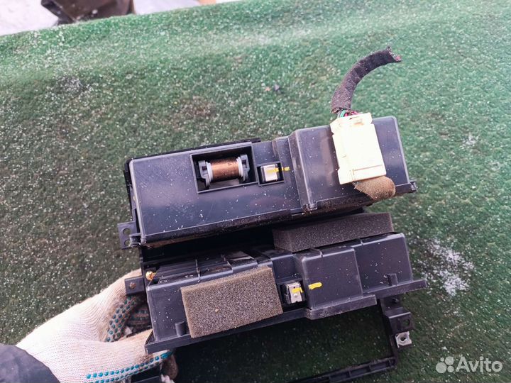 Пепельница Киа Соренто 1 2005 г