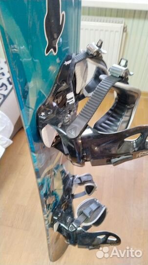 Сноуборд LTD Racer 139 см с креплениями Крепления