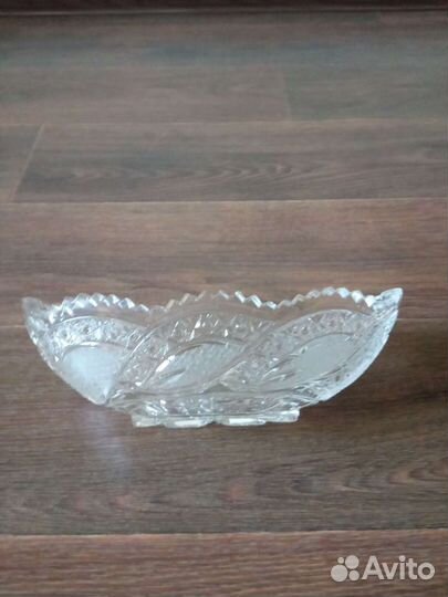 Хрустальная ваза