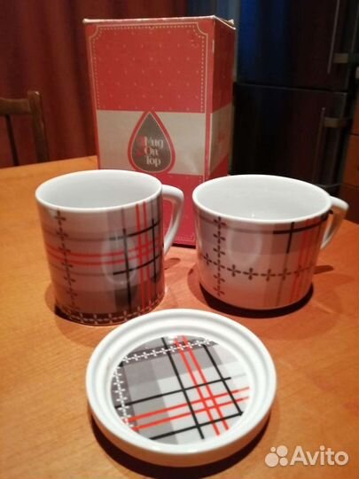 Кофейно /чайная пара с крышечкой/подставкой