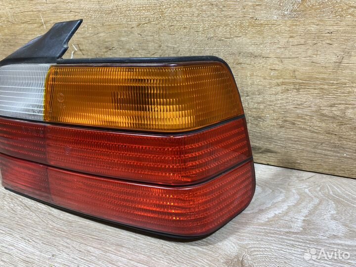 Фонарь задний правый BMW E36 Арт. 111408