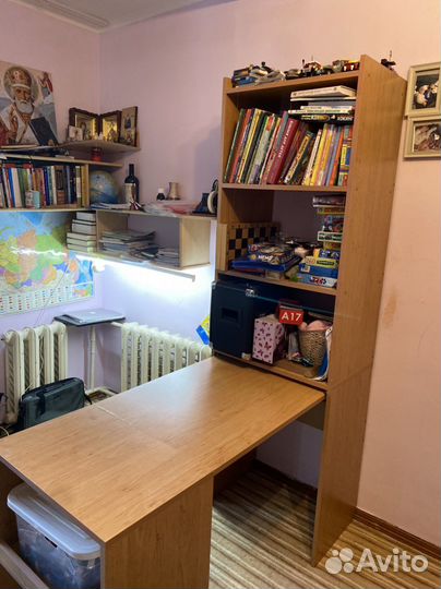 Письменный стол стеллаж