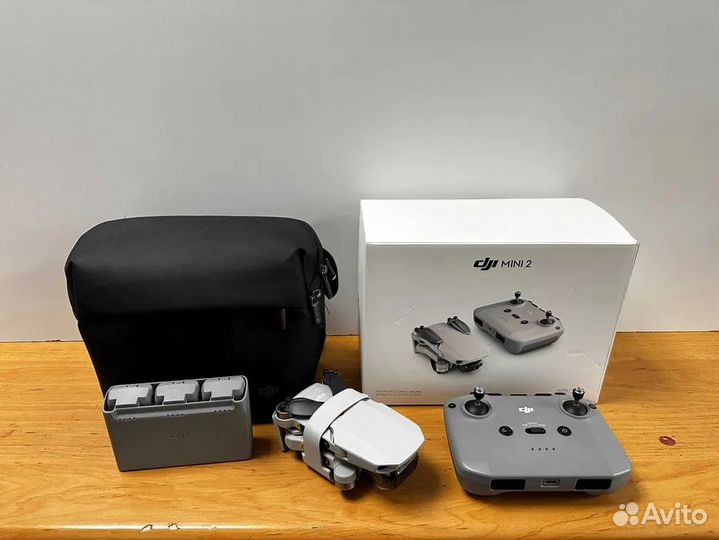 Квадрокоптер DJI Mavic Mini 2 Combo