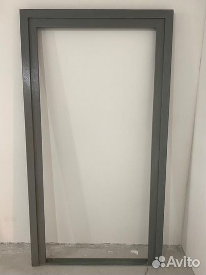 Дверь входная металлическая новая