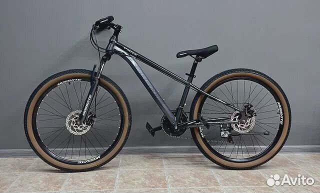 Велосипед горный колеса R26. Новый с гарантией