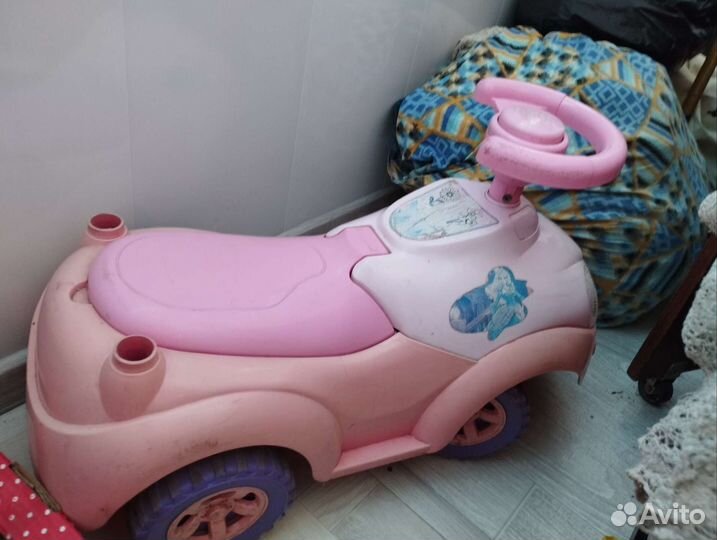 Машинка-каталка