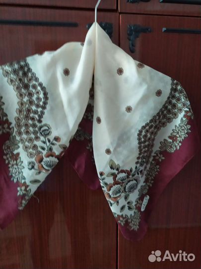 Платки и аксессуары