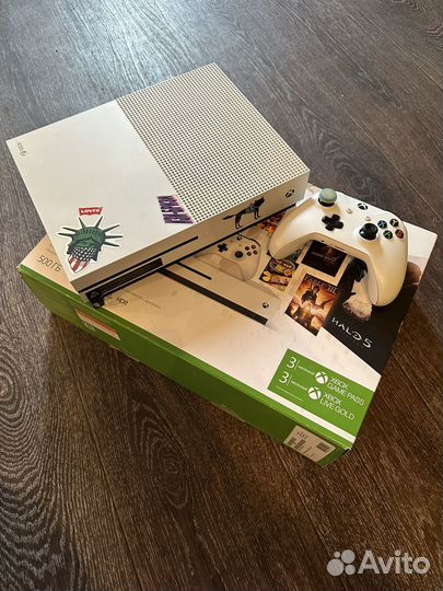 Xbox one S 500 gb
