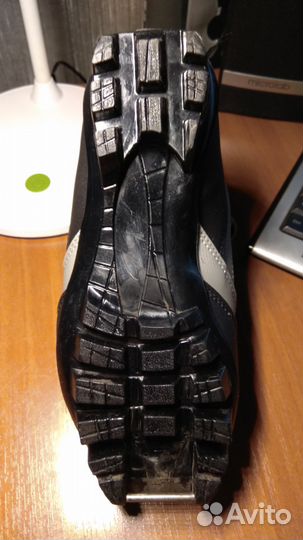 Продаю детские ботинки для беговых лыж