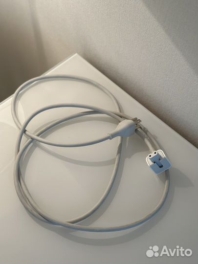 Адаптер для зарядки mac от американской розетки