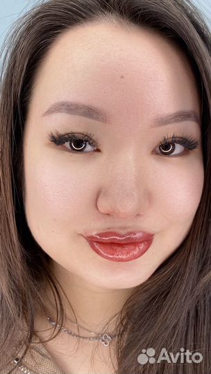 Модель на Перманентный макияж губ москва