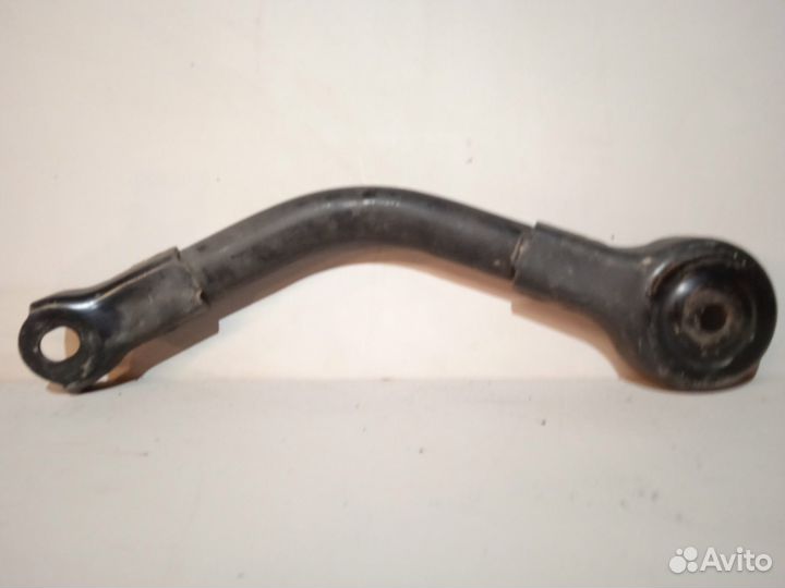 Кронштейн задней балки Левый Legacy 20157AE060