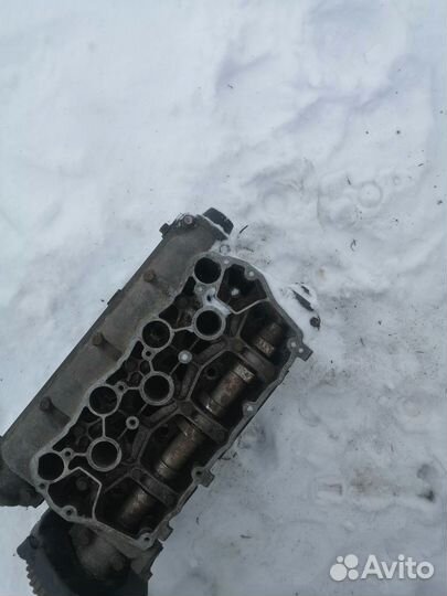 Головка блока двигателя kia carnival k5 2005