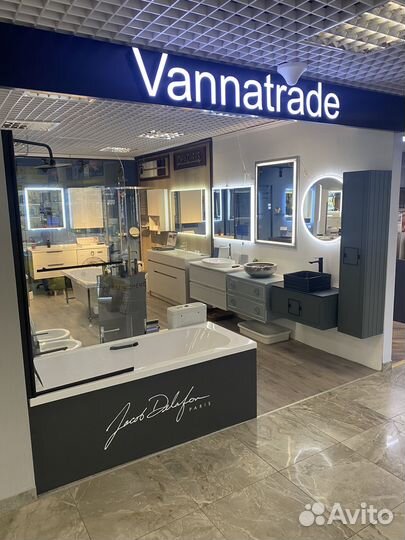 Продается готовый салон сантехники и мебели