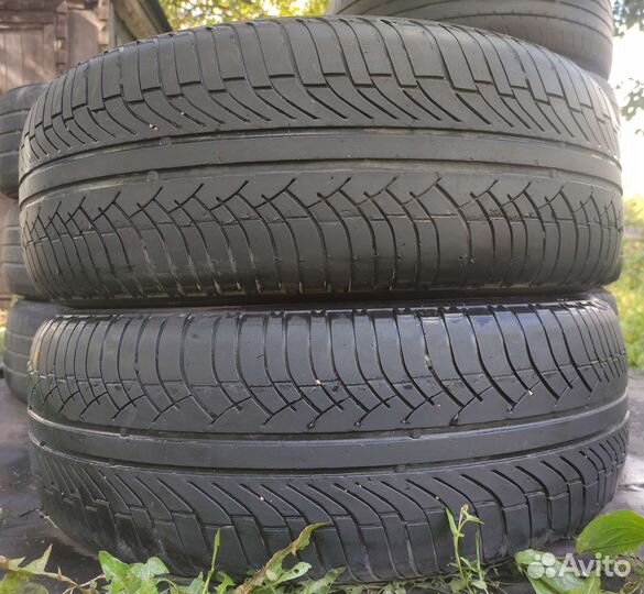 Michelin Latitude Diamaris 215/65 R16