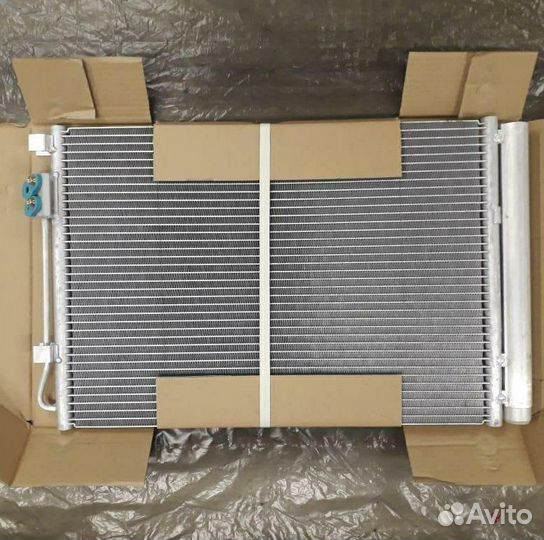 Радиатор кондиционера Solaris/ Rio 10-17 г.в