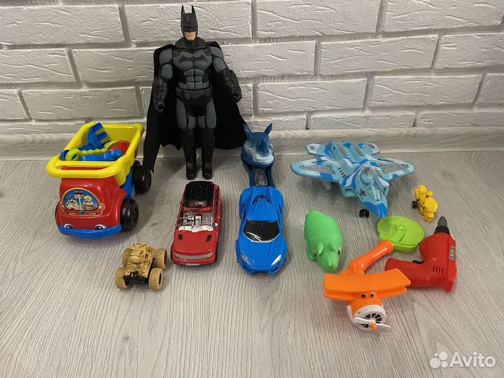 Игрушки для мальчика