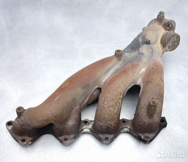 Мицубиси Спэйс Гир Коллектор выхлопной