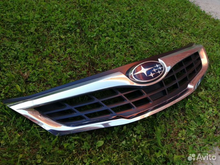 Решетка радиатора subaru impreza GE/GH
