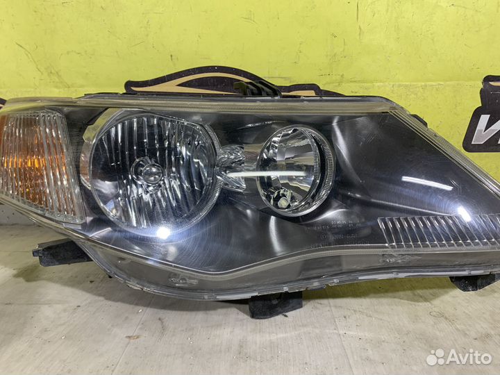 Фара outlander xl правая
