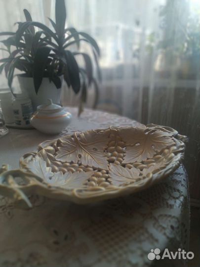 Фруктовница сухарница