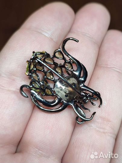 Перидот из Пакистана в серебре 925, чëрный родий