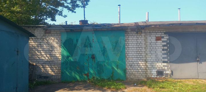 Гараж, > 30 м²