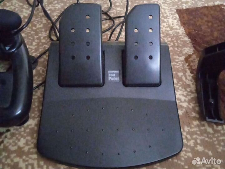 Игровой руль с педалями, sven GC-W700