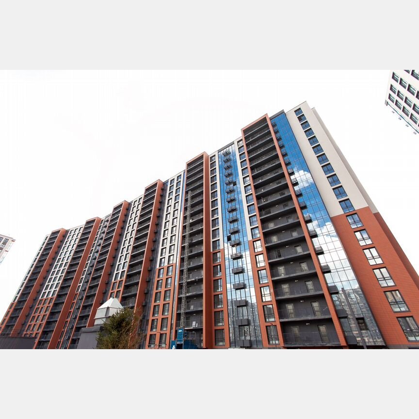 3-к. квартира, 120 м², 2/18 эт.