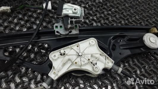 Стеклоподъемник передний правый mercedes benz E-cl