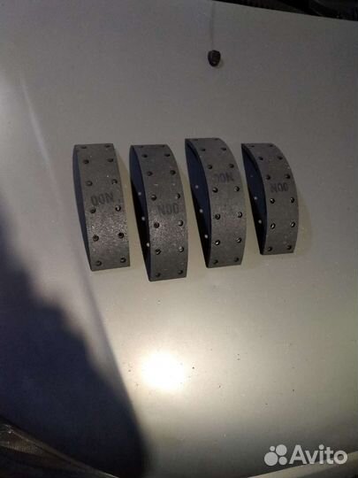 Тормозные колодки задние на Мерседес Т1 (308D)