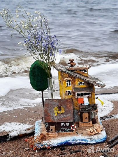 Композиция с колбой для сухоцветов (дрифтвуд)