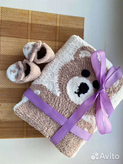 Плед детский вязаный