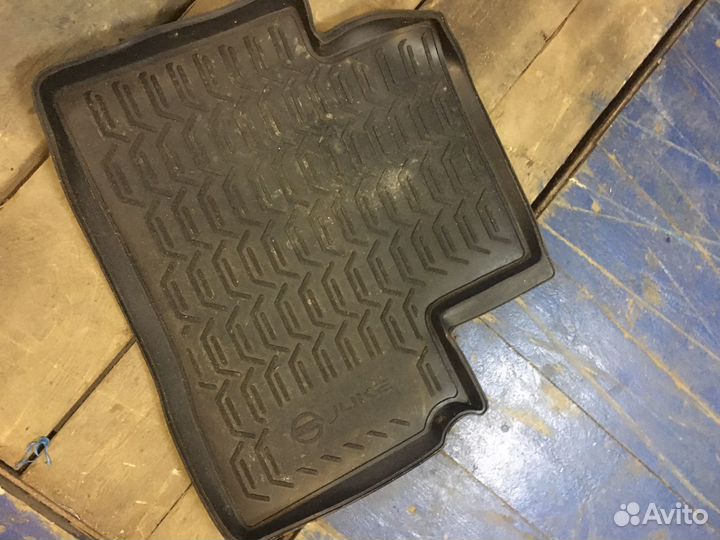 Коврики салона nissan juke