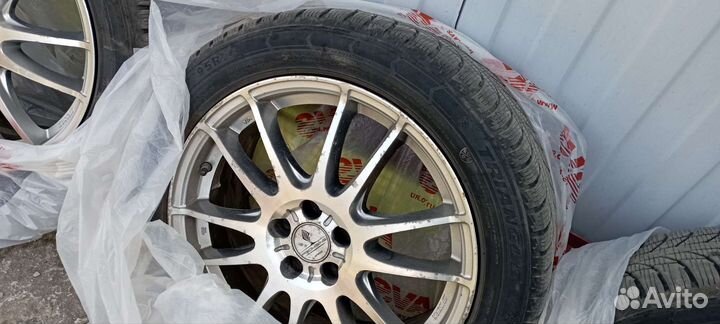 R17 Triangle Snowlink TWT02 215/50, PCD 5x100 DIA 54.1