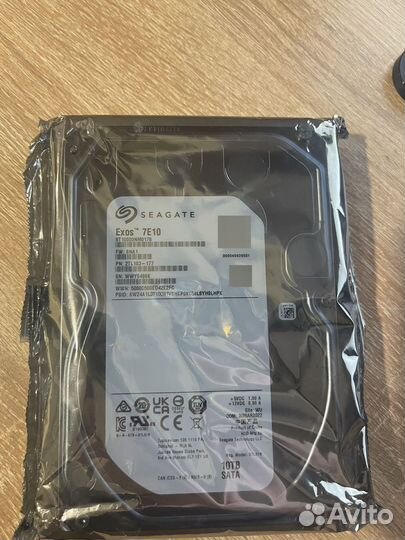 Seagate exos 7e10