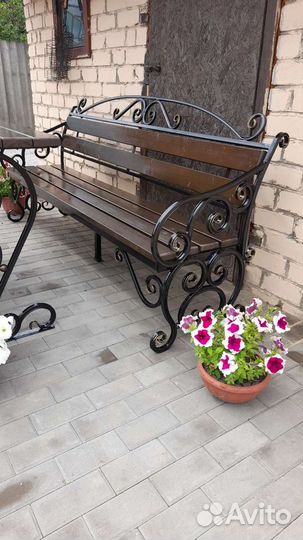 Скамейка кованая лавочка