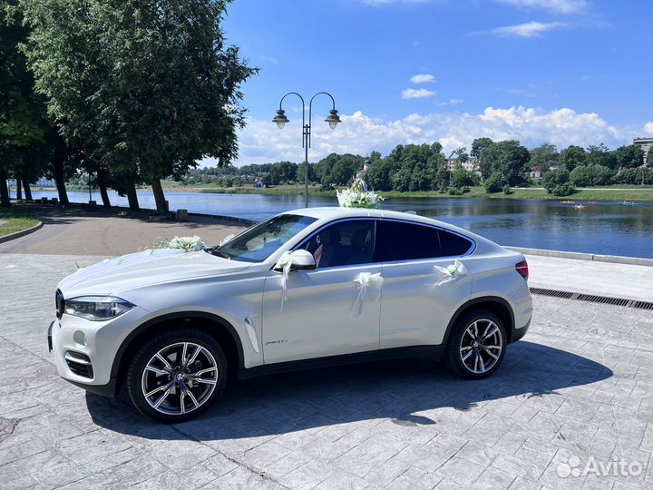 Аренда автомобиля с водителем