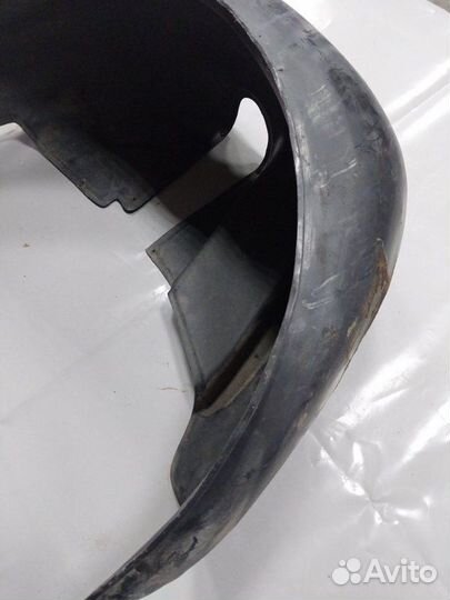 Локер подкрылок задний правый Renault Logan седан