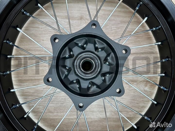 Компл. дисков motard 17x2,5/17x3,5 kayo K6, CRF