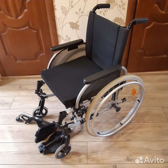 Коляска инвалидная