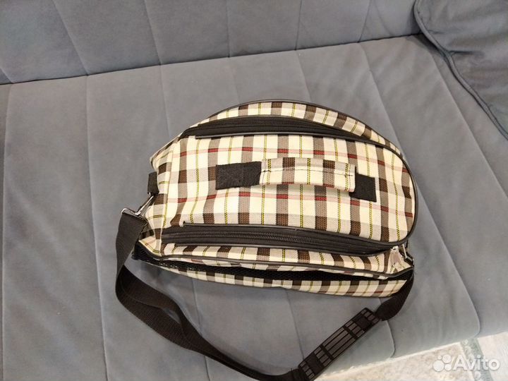 Продаю переноску для животных