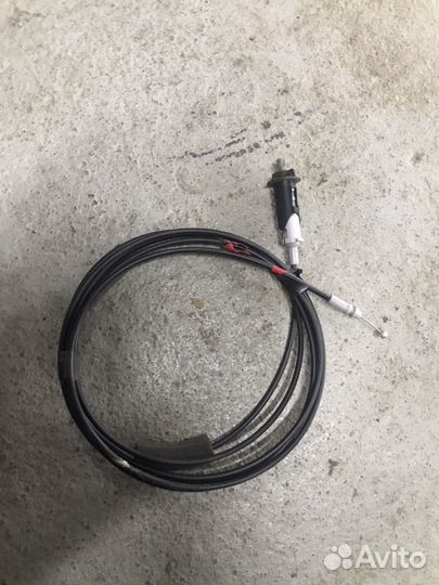 Трос открывания лючка бензобака Камри 40