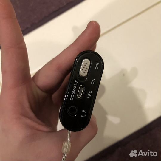 Многофункциональный портативный радио поиемник