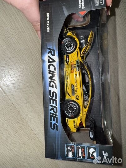 Модель автомобиля 1:32 BMV